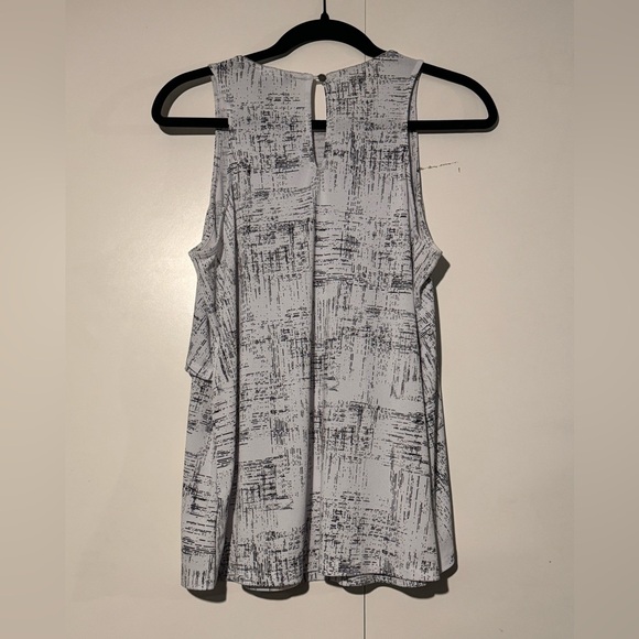 ELLEN TRACY SLEEVELESS BLOUSE - Picture 4 of 8